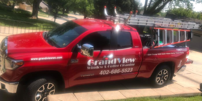Grandview Window & Gutter Cleaning company truck